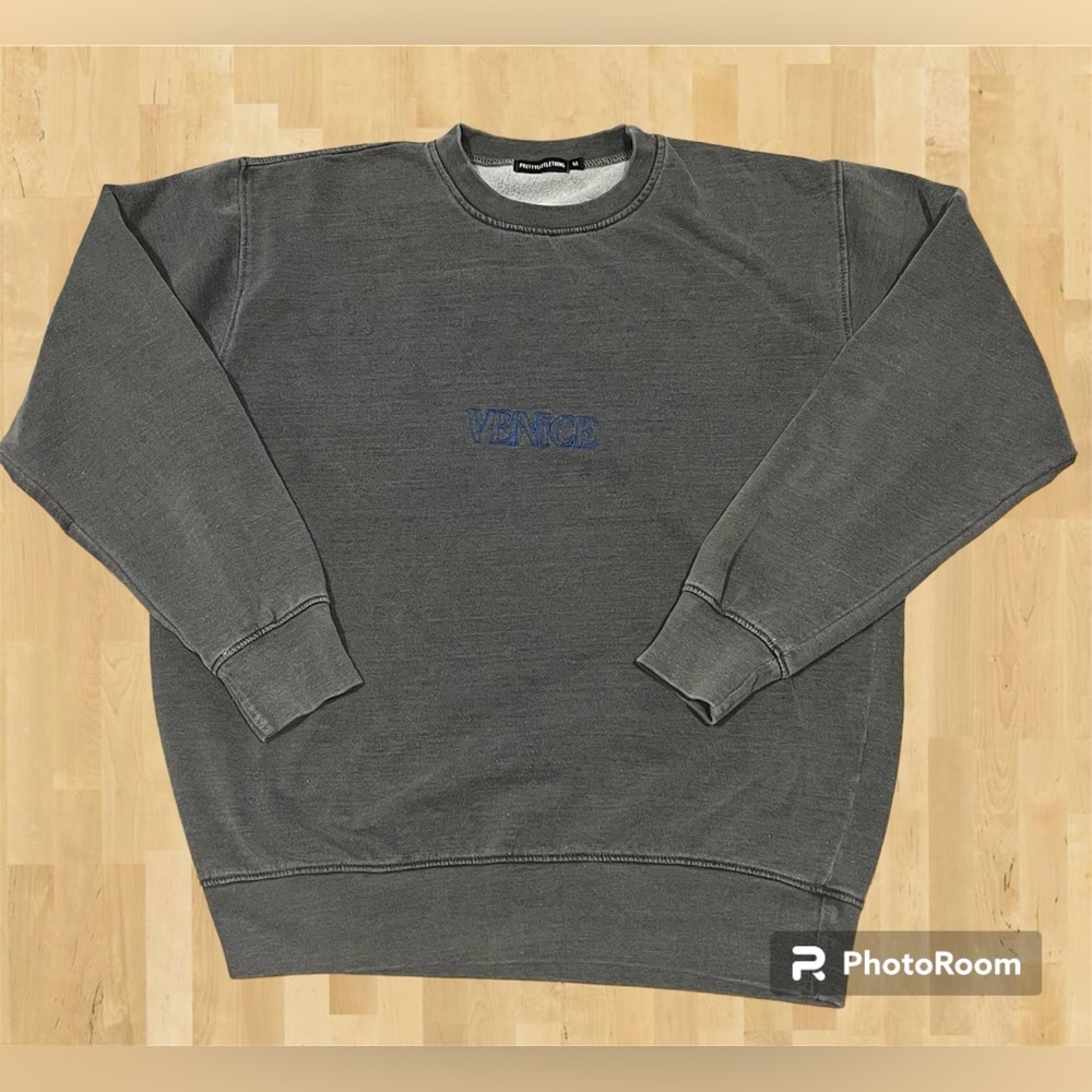 Women’s Oversize Medium Gray Pretty Little Things Sweatshirt Pullover Embroidere